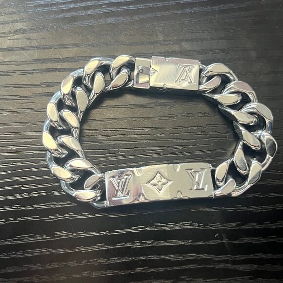 Louis Vuitton Monogram Chain Bracelet